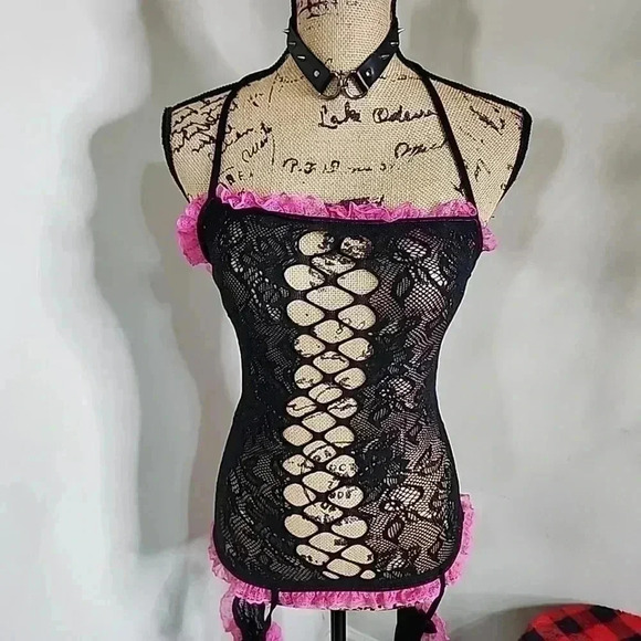 SEXY Stretchy one piece goth princess core all lace body suit. Size Xl - Picture 13 of 13